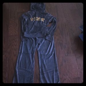 VintAge vs velour navy track suit